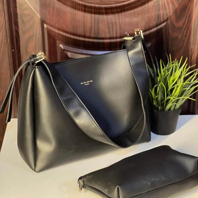 Lily شنطة يومية عملية