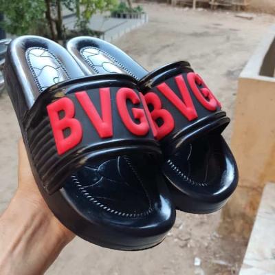 شبشب BVGBVG Red – ستايل جريء وحروف بارزة
