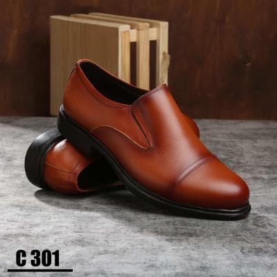 1 كرتونه×حذاء كلاسيك جلد طبيعي جملي كود C-301
