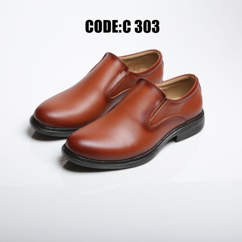 1 كرتونه×حذاء كلاسيك اسباني جملي كود C-303